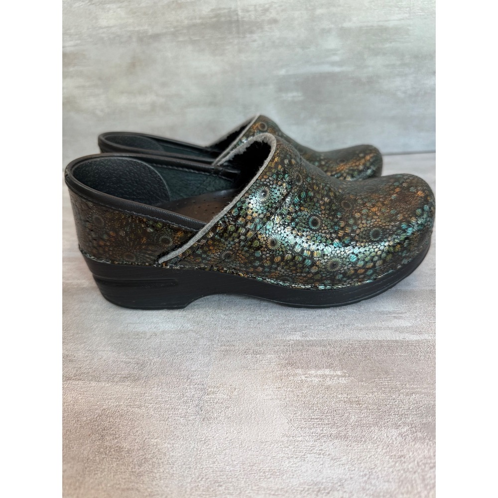 Dansko Women's Clogs Size 37 Black Leather Comfort Shoes Floral‎ Pattern - Picture 4 of 12